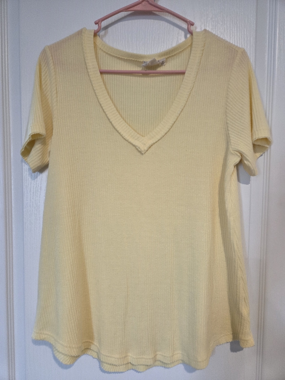 White Crow Pale Yellow Ribbed V-Neck Short Sleeve Top